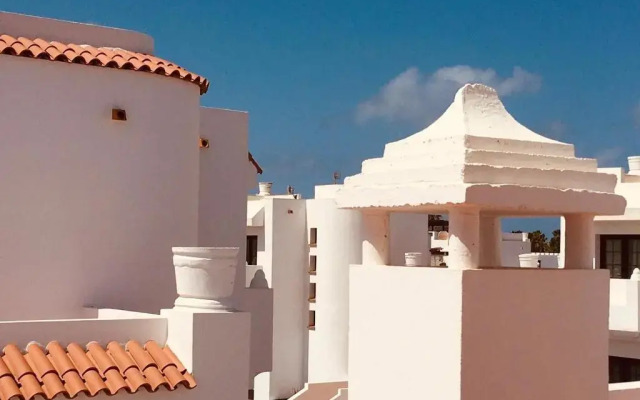 Surfers Retreat - Hostel - Adults Only