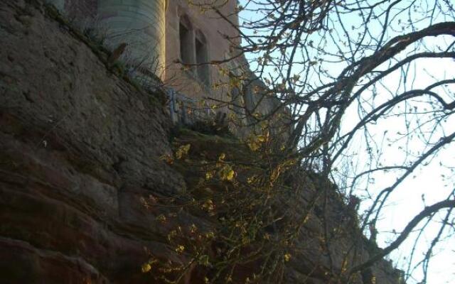 Hotel-Restaurant Burg-Ramstein