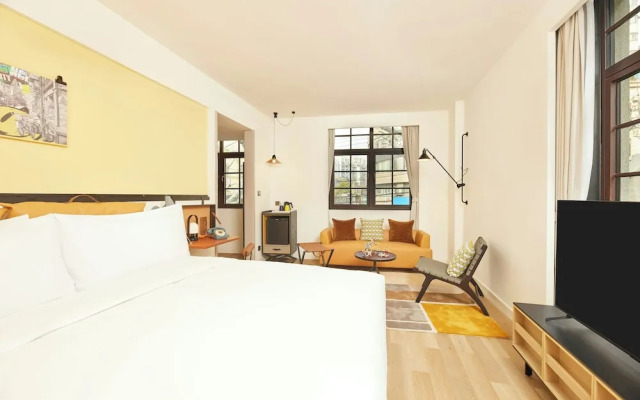 Moxy Shanghai Putuo