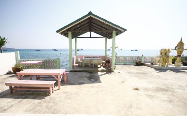 Baan Sarai Talay