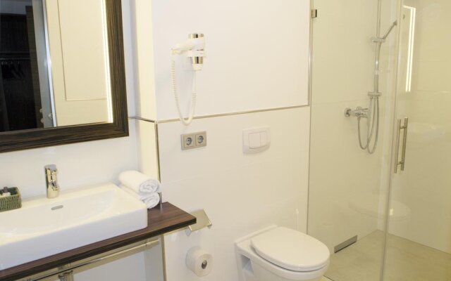 Dorfmeister Business Hotel B&B
