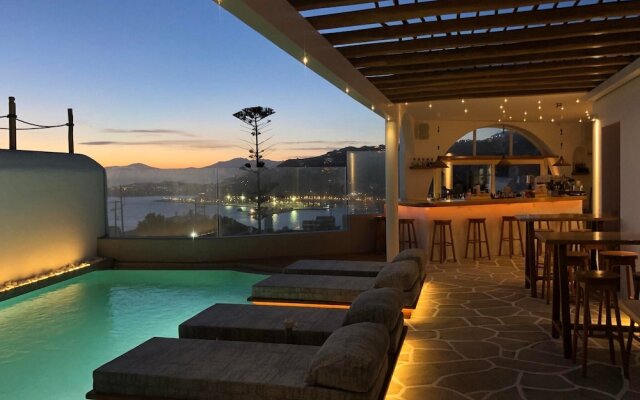 Orizon Tagoo Mykonos