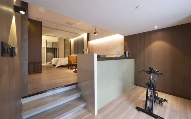 KuanRong Luxury Suites Hotel - Daping Times Square