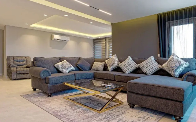 Vesta - Luxury Nile View APT - 2BR - Maadi III