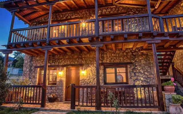 Pera Alonia Guest House