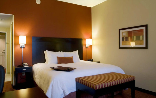 Hampton Inn & Suites Phoenix Chandler-Fashion Center AZ