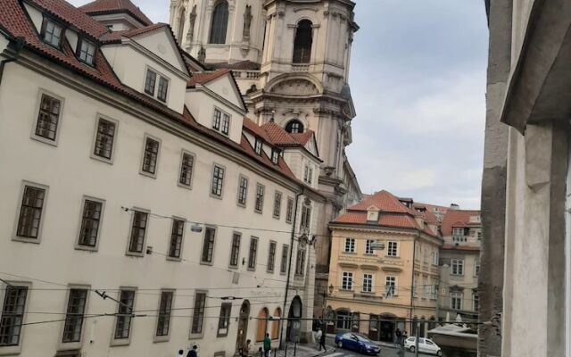Apt Bella26 Near Charles Bridge