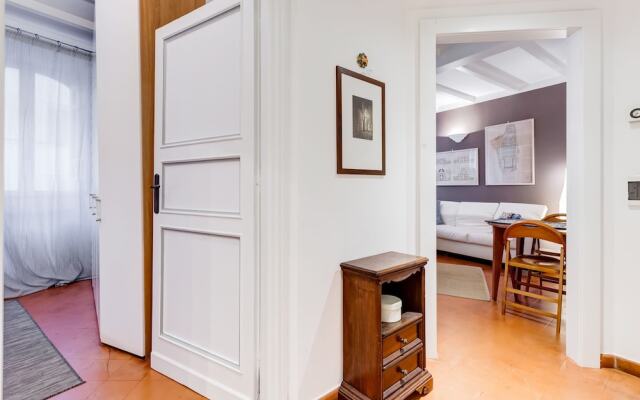 Apartment In Campo De Fiori With Netflix