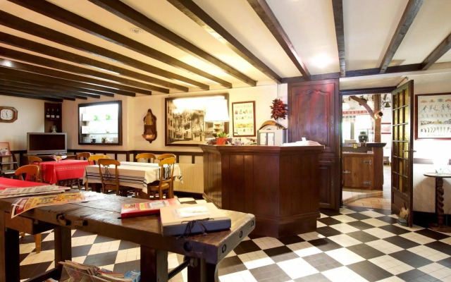 Auberge Chez Tante Ursule