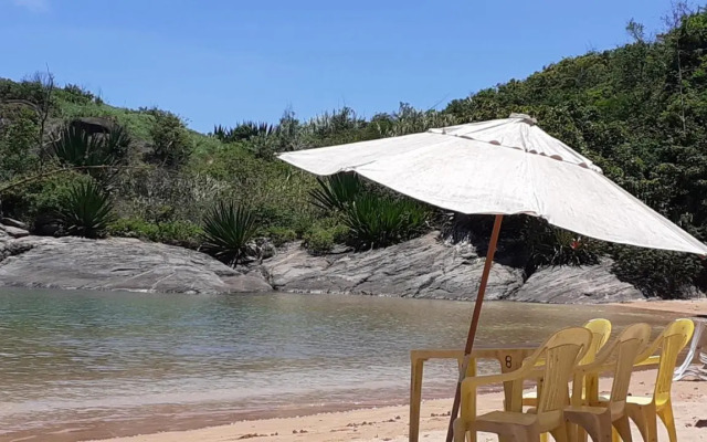 Apartamento a Beira Mar em Setiba Guarapari