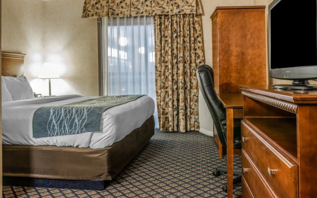 Quality Inn & Suites Coldwater Area
