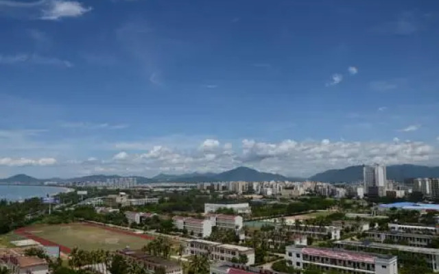 Sanya Lanhaiaige Holiday Inn