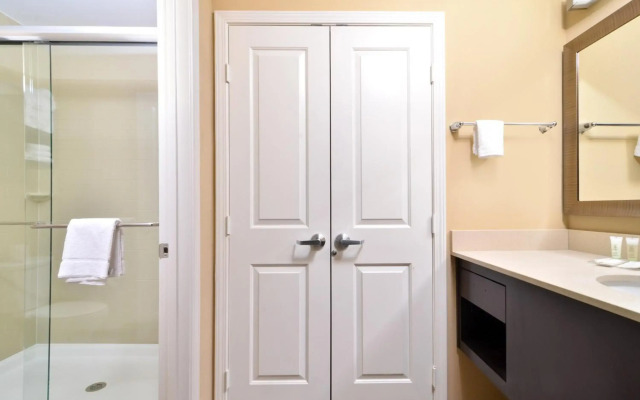 Staybridge Suites Tomball - Spring Area by IHG