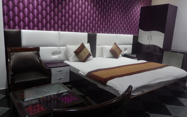 OYO 7845 Hotel Orchid Garden