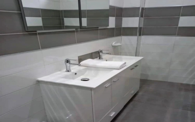 Appartement Haut Standing Pres du Monument de la Renaissance