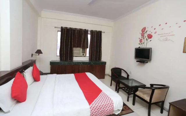 Hotel Nuova By OYO Rooms