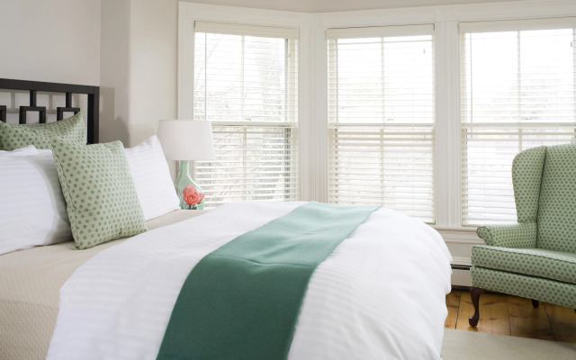 The Inn at English Meadows