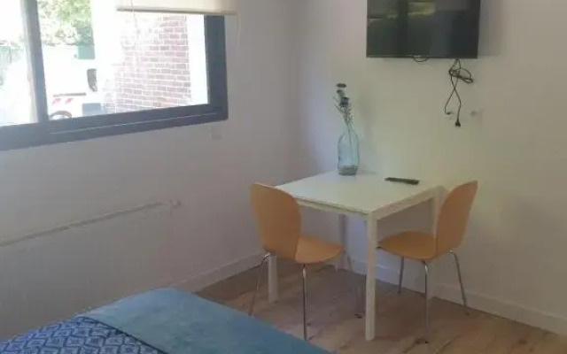 Henriville Studio n °1