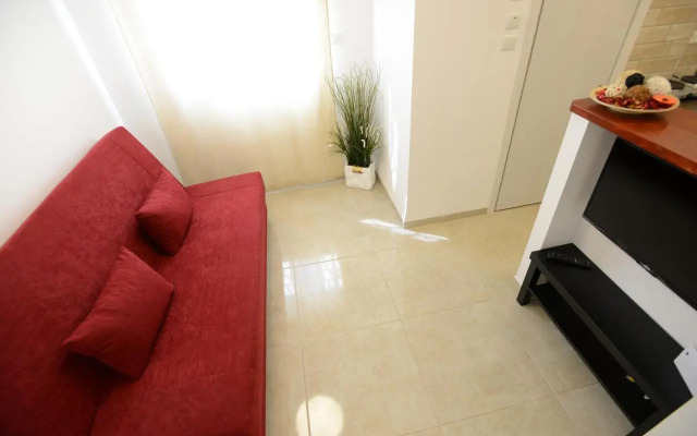 Olga Beach Apartments