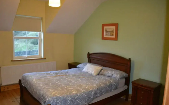 Lios Mór - 5 bed self catering house