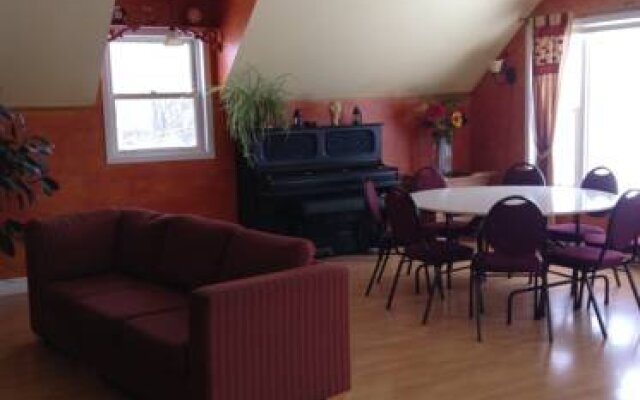 Table dans les nuages