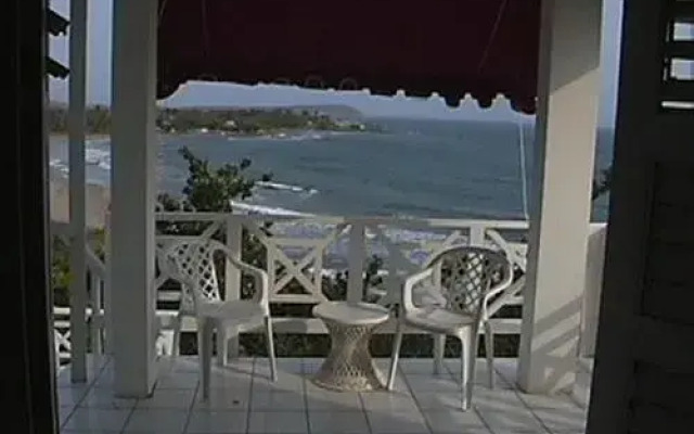 Treasure Beach Hotel