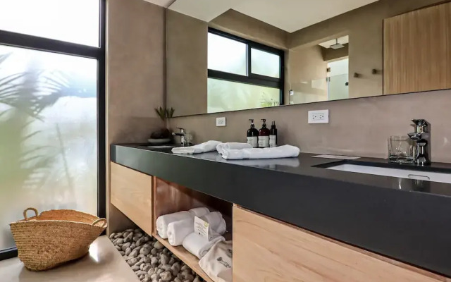 Luxury Beachfront Villa with private pool at Nantipa