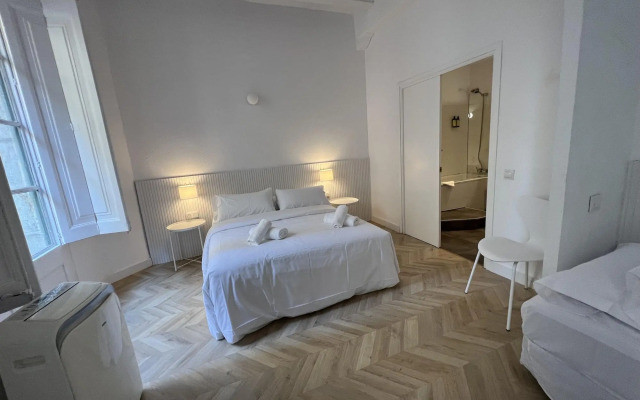 The Mo House Gotic