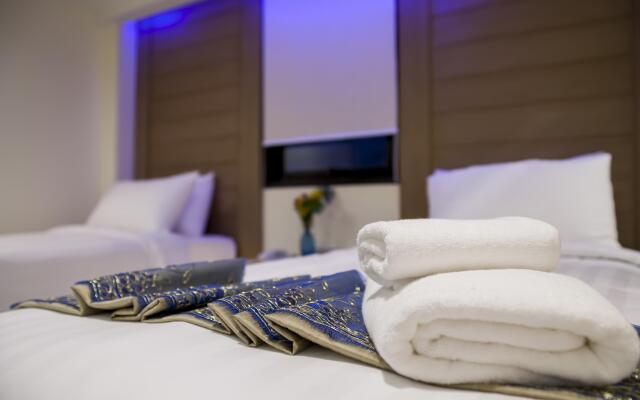 Eleven Avenue Suites