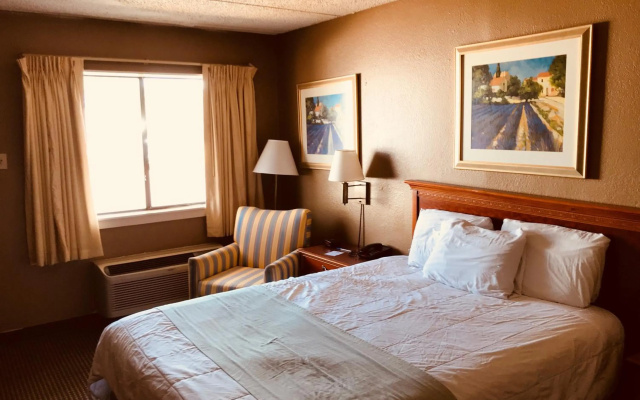 Americas Best Value Inn Laredo