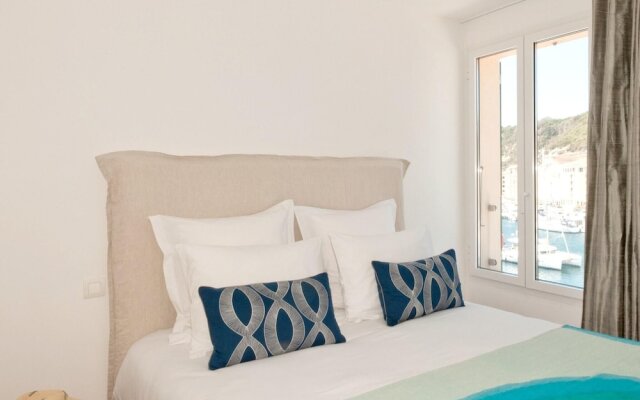 Apartment With 2 Bedrooms In Bonifacio, With Wonderful Sea View And Wifi