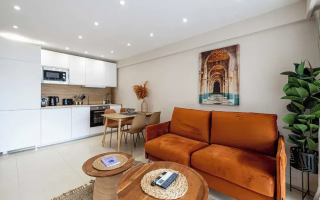 Renovated Flat 250m From the Beach - Town Centre - 2br/6p