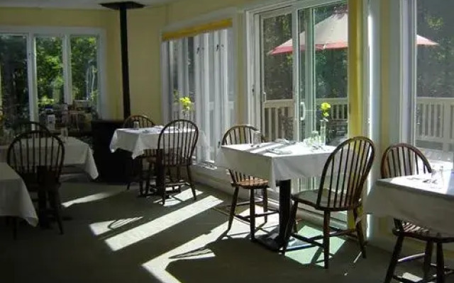 White Horse Inn