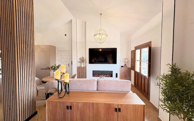 Lovely Loft With Views in Granada Mirador de Aixa