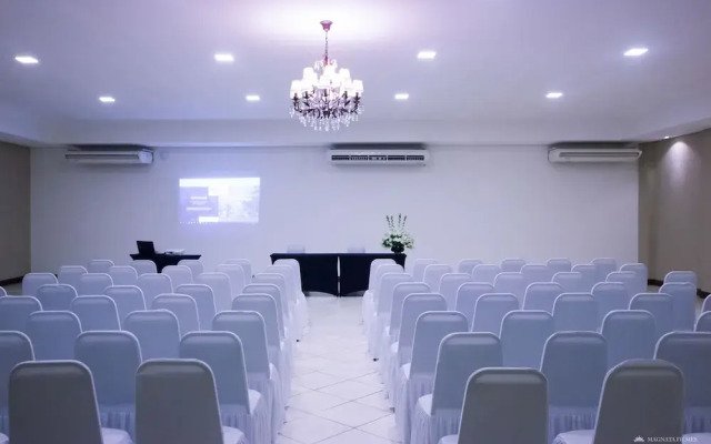 Hotel VillaReal Guaratuba - Caieiras