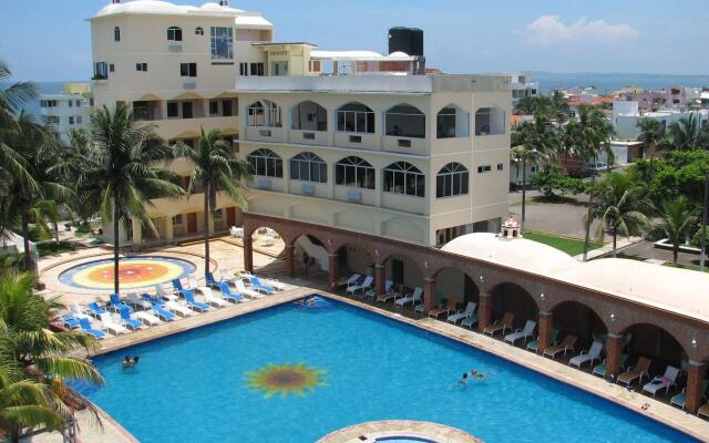 Costa Sol Hotel & Villas