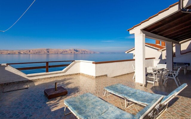 Amazing Home in Jablanac With Wifi and 2 Bedrooms