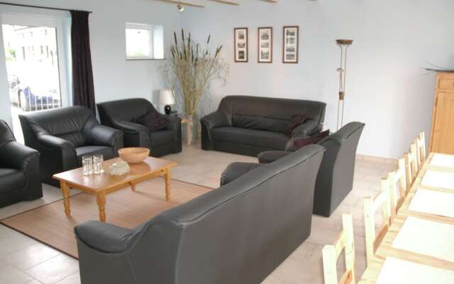 Grand Holiday Home in Durbuy with Garden
