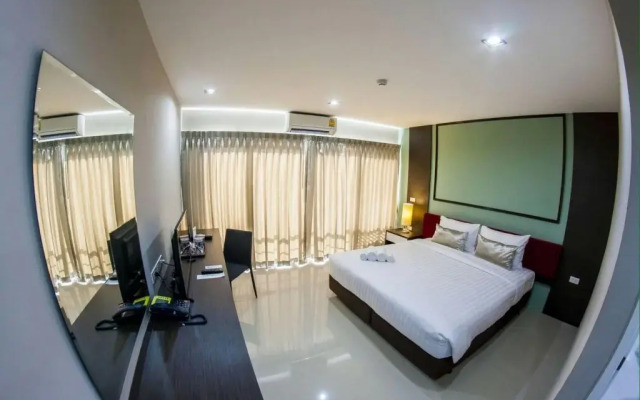 SR Residence Hotel