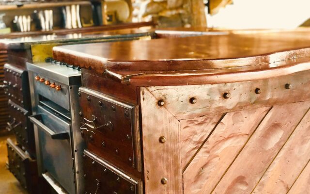 Toro River Lodges Big 5 Exclusive Safari