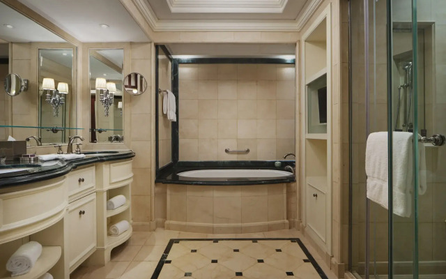 The Ritz-Carlton, Beijing