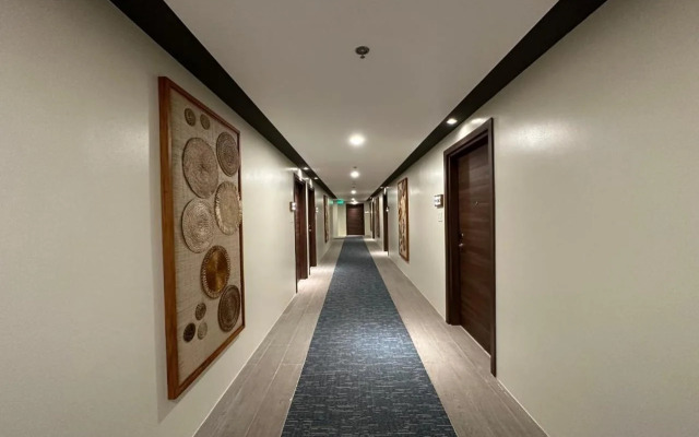 Bluewater Maribago Beach Resort