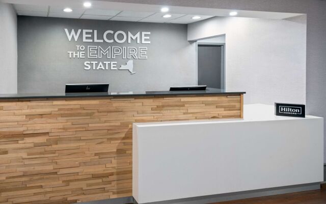 Hampton Inn Buffalo-Airport / Galleria Mall