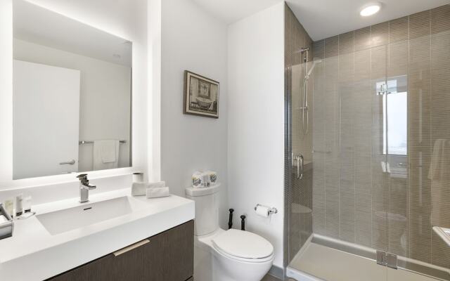 Home Away Luxury Apartments at Warren