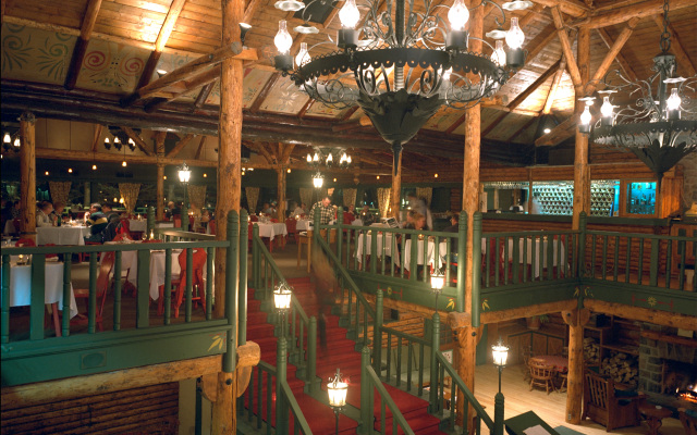 Auberge Alpine Inn