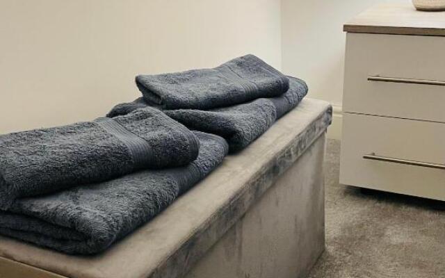 #0311 Two Bedroom serviced apartment - Free Parking