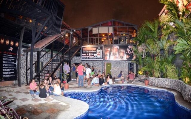 Hostel Pangea