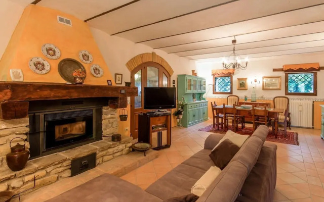 Belvilla by OYO Villa Dipinti