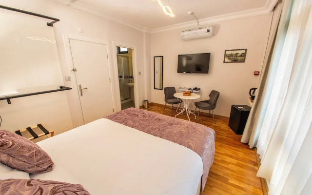 poseidon kınalıada pansiyon