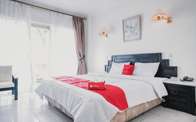 RedDoorz Plus near Pelabuhan Merak